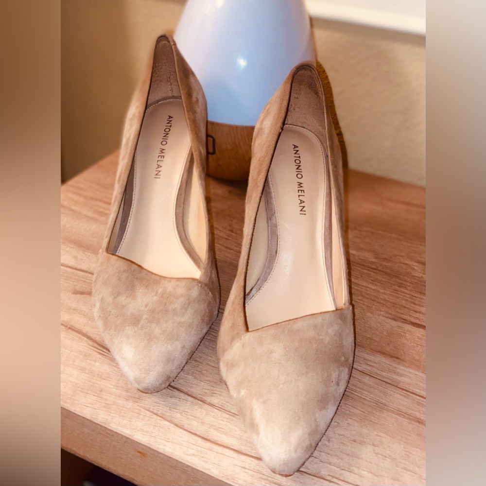 Antonio Melani Nude Heels